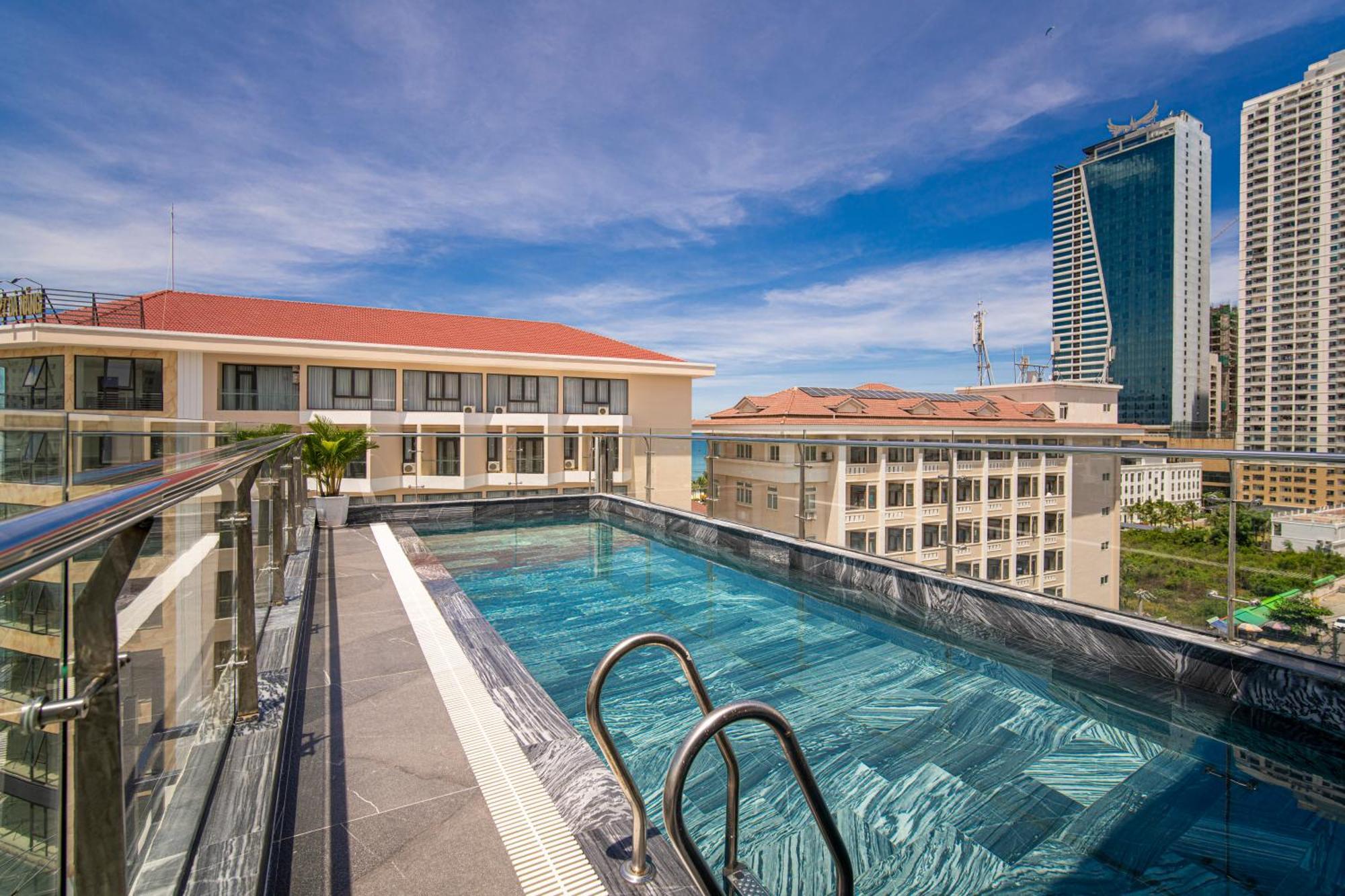 Sea Wind Hotel By Thg Da Nang Exterior foto